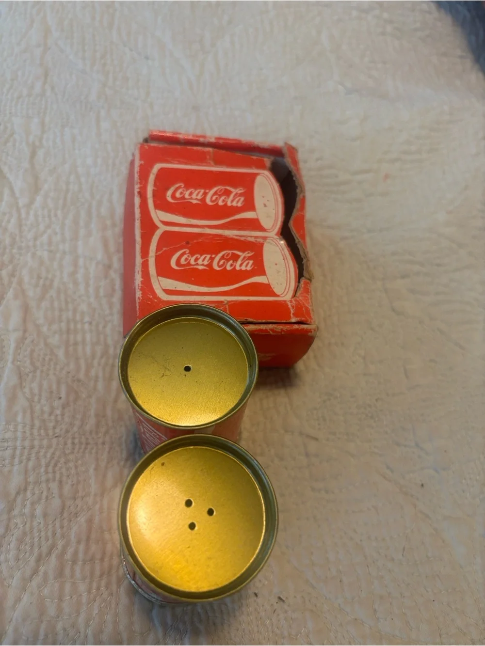 Set of salt /pepper. Never used.